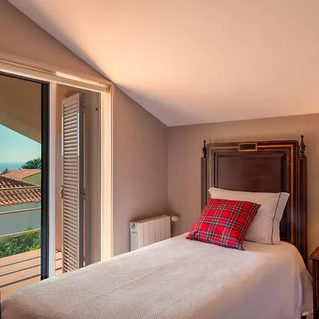 Sea And Mountain Retreat 펜션 *