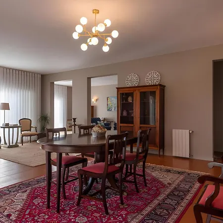 Holiday home Sea And Mountain Retreat