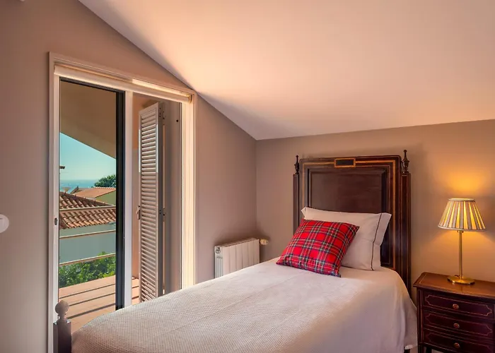 Sea And Mountain Retreat Holiday home *