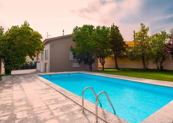 Sea And Mountain Retreat