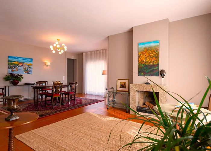 Sea And Mountain Retreat * 阿菲菲