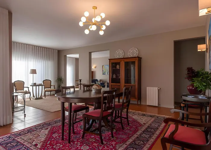 Dom wakacyjny Sea And Mountain Retreat